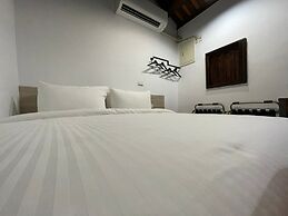 Guning Xiexinyuan Historical Inn