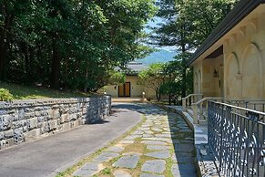 Crystal Valley CC - Golden Village