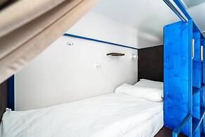 BookCase Hostel