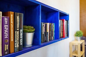 BookCase Hostel