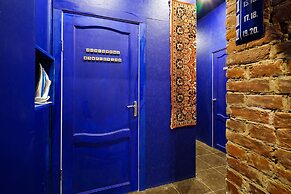 BookCase Hostel