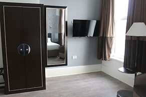Park Hotel & Apartments