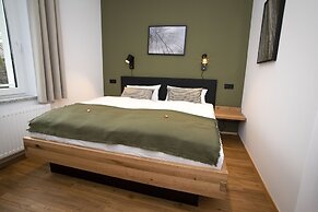 Holzfellas Hotel & Restaurant