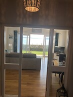 Immaculate 3-bed Apartment in Dundrum Co Down