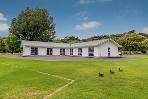 Coromandel Shelly Beach TOP 10 Holiday Park