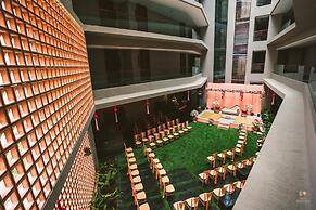 Aria Resort and Spa
