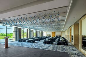 Aria Resort and Spa