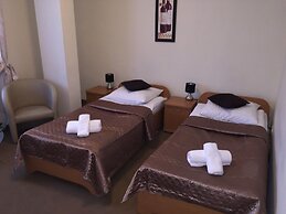 Hotel Roko