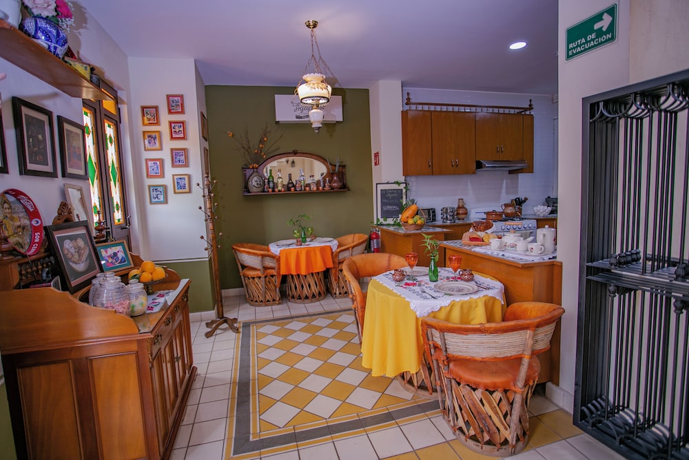 Hotel Casa Naranjos