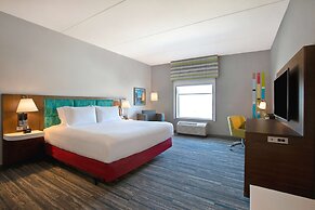 Hampton Inn & Suites Ottawa West