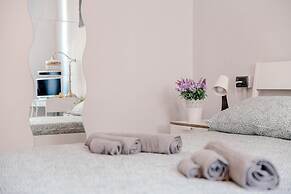 Downtown Rooms