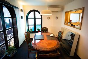 Jonni’s Place