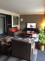 Jonni’s Place