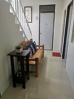 Flip Flops Hostel