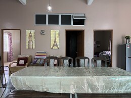 Nana's Homestay