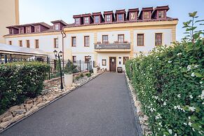 Svatojánský Dvůr