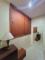 Baan Baramee House