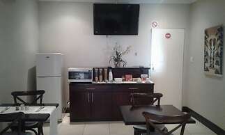 Fairview Bed And Breakfast - Double Bedroom 4