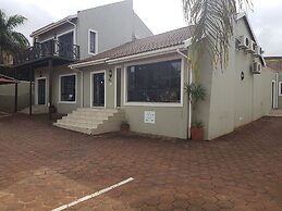 Fairview Bed And Breakfast - Double Bedroom 4