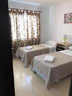 Warakusi Country Houses - Ground Floor - Off Road