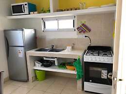 Warakusi Country Houses - Ground Floor - Off Road