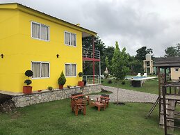 Warakusi Country Houses - Ground Floor - Off Road