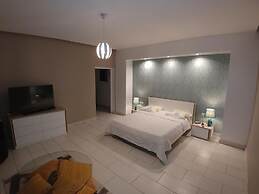 Splendid Villa 2015