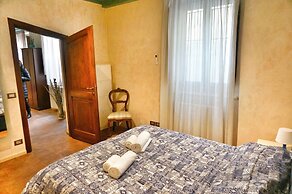 Luna 36 Apartment In Central Florence