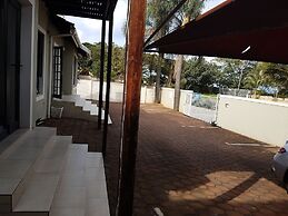 Fairview Bed And Breakfast - Double Bedroom 3
