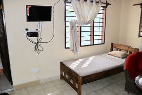 Room-a Wonderful Beach Property in Diani