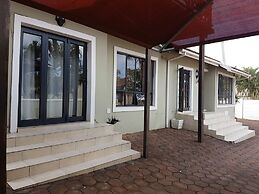 Fairview Bed And Breakfast - Double Bedroom 5
