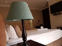 Fairview Bed And Breakfast - Double Bedroom 5