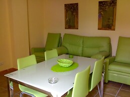 Triple Apartment - 3 Single Beds 3