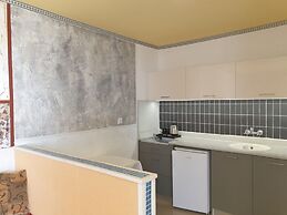 Room-entire Private Suite Unit sea View