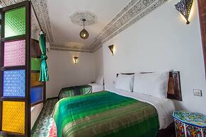 Room-riad Taha - Roukia Room