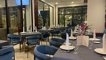 Homewood Hotel