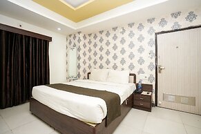 Hotel Opera Inn near Central Bus Stand