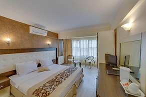 The View City Hotel