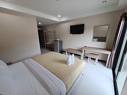 Grand Maihom Hotel