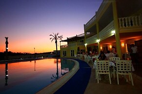 Stunning 4 Bedroom Private Villa - With Pool