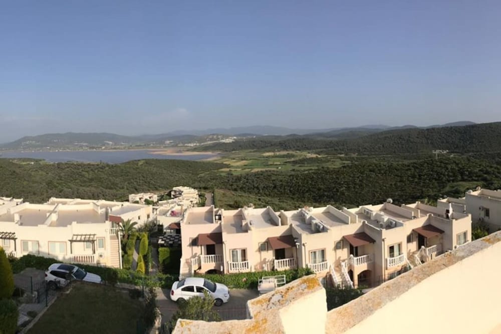 Stunning 4 Bedroom Private Villa - With Pool