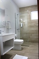 Hotel DOA