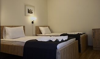 Hotel DOA