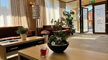 Hotel Oxford Inn & Suites