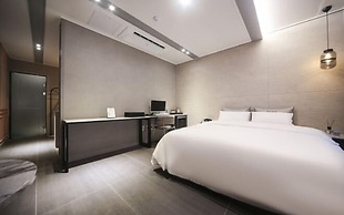 RIAN Hotel