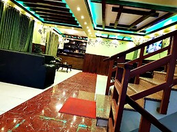 Hotel Arhant Inn