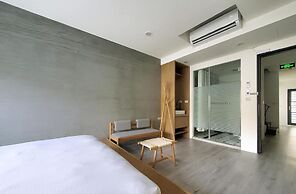 Little Inn