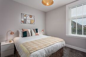 Seafield House - Donnini Apartments