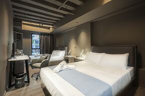 Hotel Calmo Bugis