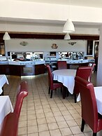 Brit Hotel Essentiel Moulins Avermes